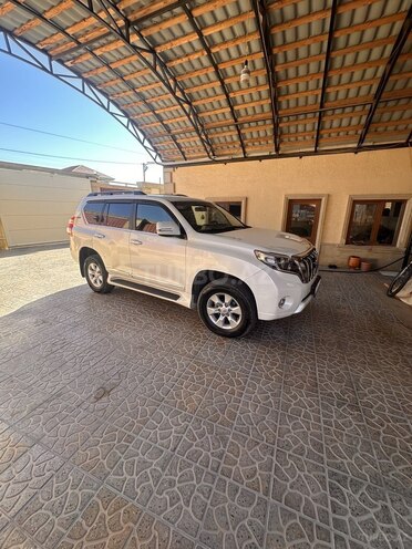 Toyota Land Cruiser Prado 2012, 340,000 km - 3.0 л - Bakı
