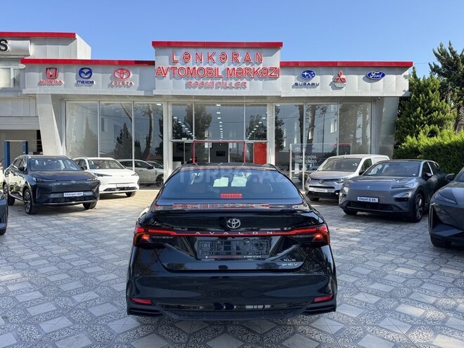 Toyota Avalon-8