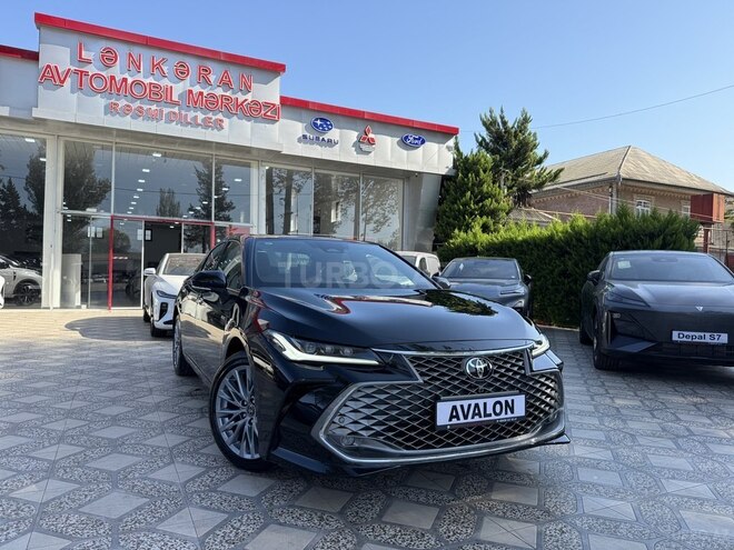 Toyota Avalon-2