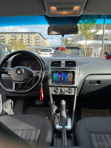 Volkswagen Polo 2019, 84,900 km - 1.6 l - Bakı
