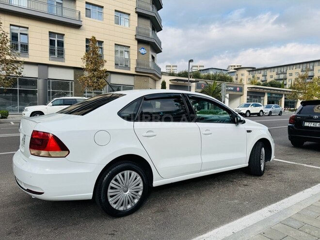 Volkswagen Polo 2019, 84,900 km - 1.6 l - Bakı