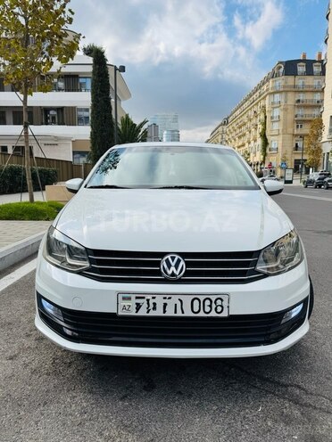 Volkswagen Polo 2019, 84,900 km - 1.6 l - Bakı