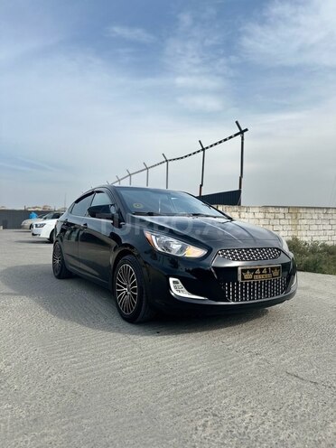 Hyundai Accent 2015, 130,000 km - 1.6 l - Bakı