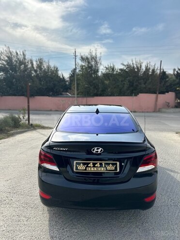 Hyundai Accent 2015, 130,000 km - 1.6 l - Bakı