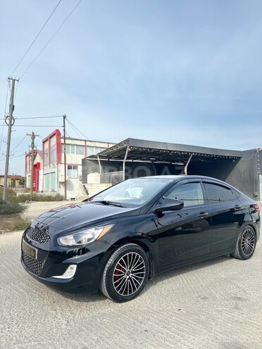 Hyundai Accent 2015, 130,000 km - 1.6 l - Bakı