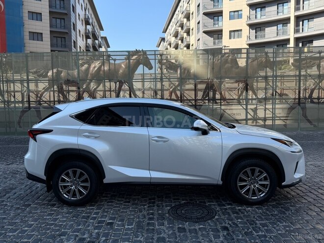 Lexus NX 200 2019, 113,444 km - 2.0 l - Bakı