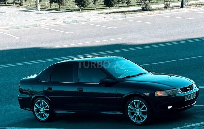 Opel Vectra 2001, 215,500 km - 1.6 l - Sumqayıt