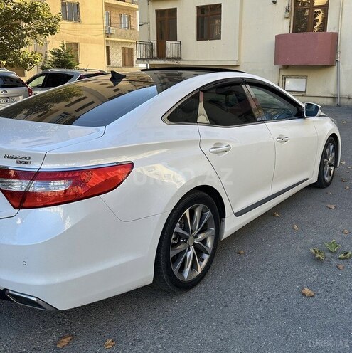 Hyundai Grandeur 2015, 212,000 km - 2.2 l - Bakı