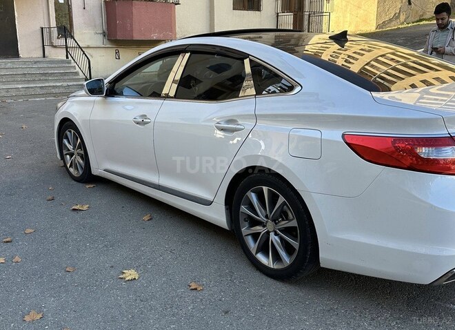 Hyundai Grandeur 2015, 212,000 km - 2.2 l - Bakı