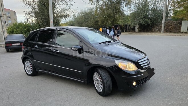 Mercedes B 170 2008, 120,000 km - 1.7 l - Sumqayıt