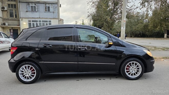 Mercedes B 170 2008, 120,000 km - 1.7 l - Sumqayıt