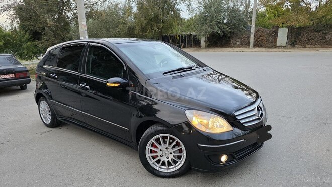 Mercedes B 170 2008, 120,000 km - 1.7 l - Sumqayıt