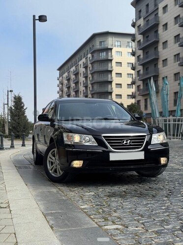 Hyundai Sonata 2009, 280,000 km - 2.4 l - Quba