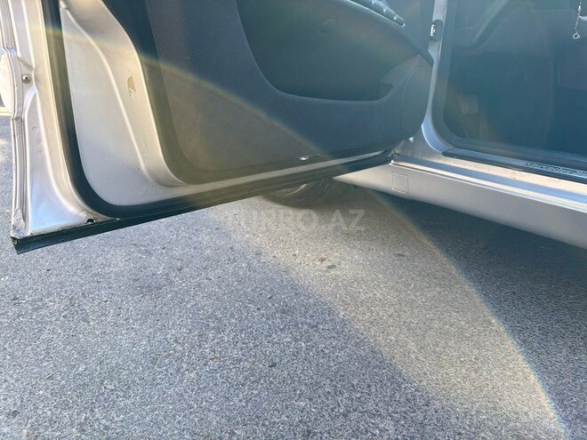 Mercedes E 240 2000, 270,000 km - 2.4 l - Bakı