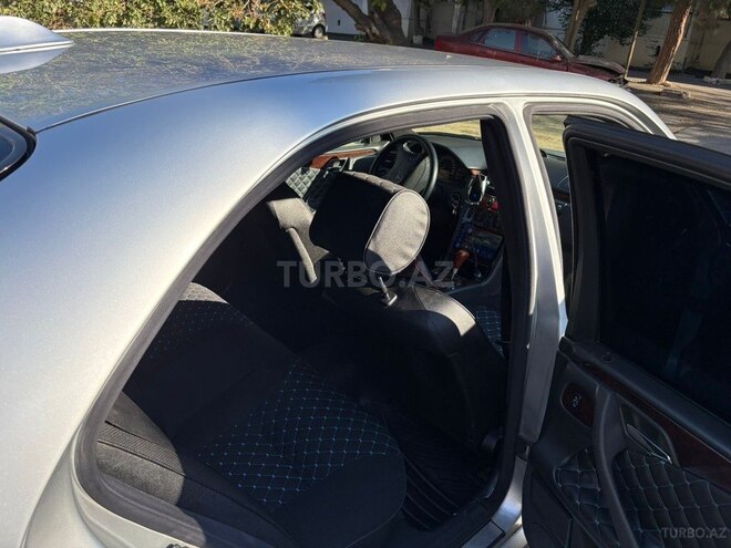 Mercedes E 240 2000, 270,000 km - 2.4 l - Bakı