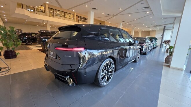 BMW iX-5