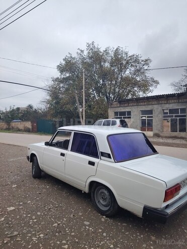 LADA (VAZ) 2107 2009, 242,000 km - 1.6 л - Qusar