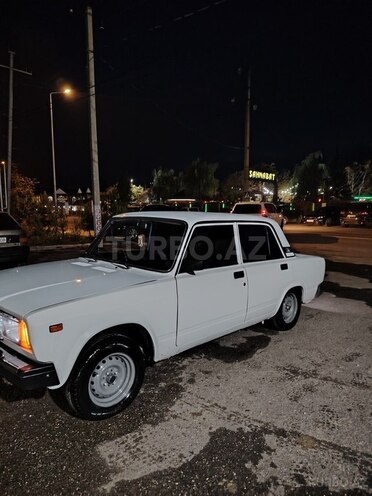 LADA (VAZ) 2107 2009, 242,000 km - 1.6 л - Qusar