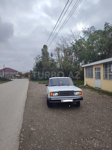 LADA (VAZ) 2107 2009, 242,000 km - 1.6 л - Qusar