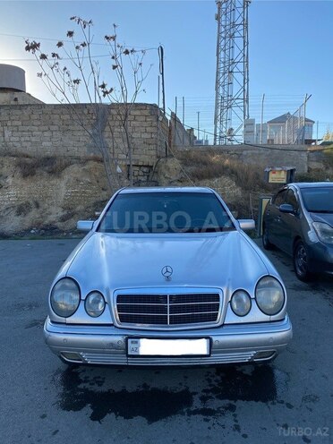 Mercedes E 220 1997, 380,000 km - 2.2 l - Bakı