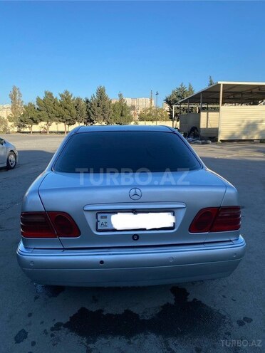 Mercedes E 220 1997, 380,000 km - 2.2 l - Bakı
