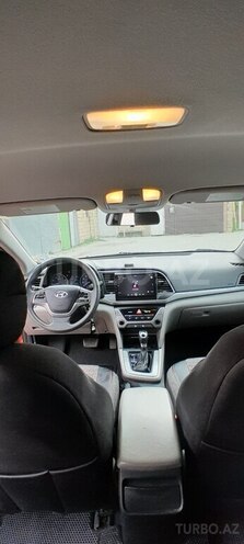 Hyundai Elantra 2016, 190,000 km - 2.0 l - Bakı