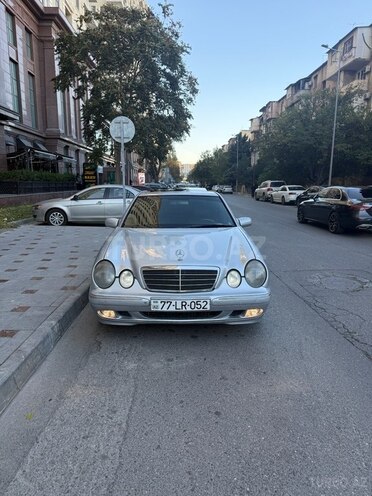 Mercedes E 320 2001, 340,000 km - 3.2 l - Bakı