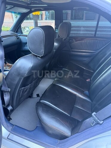 Mercedes E 320 2001, 340,000 km - 3.2 l - Bakı