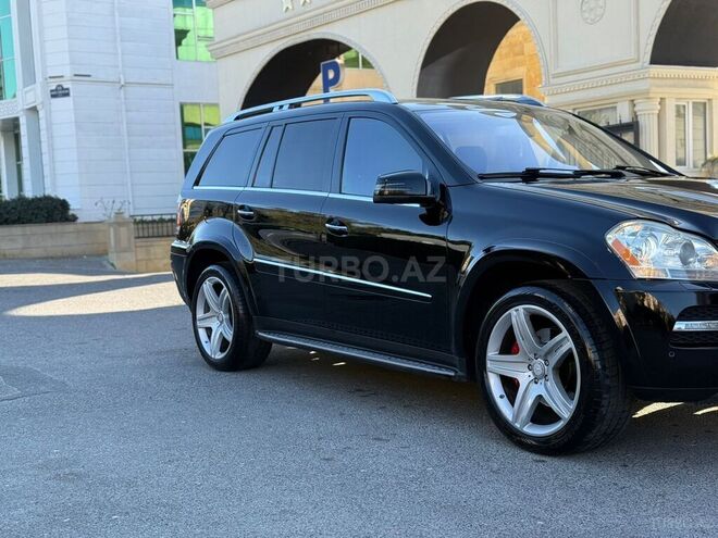 Mercedes GL 500 4MATIC 2009, 328,738 km - 5.5 л - Bakı