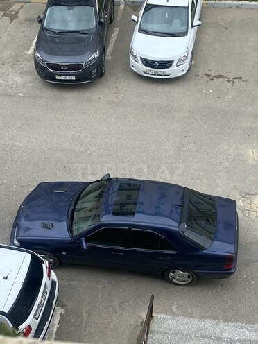 Mercedes C 230 1997, 390,000 km - 2.3 l - Sumqayıt