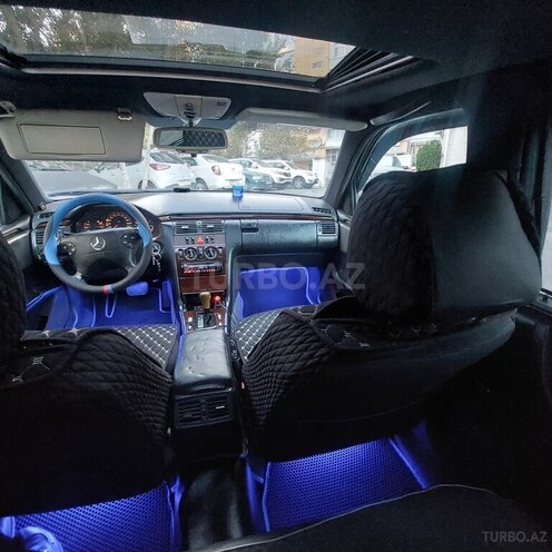 Mercedes E 230 1996, 395,000 km - 2.3 l - Bakı