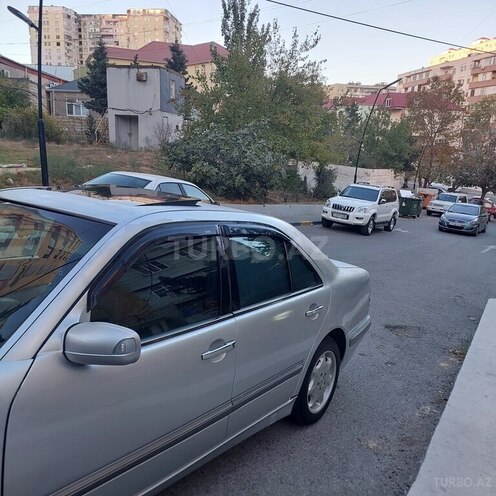 Mercedes E 230 1996, 395,000 km - 2.3 l - Bakı