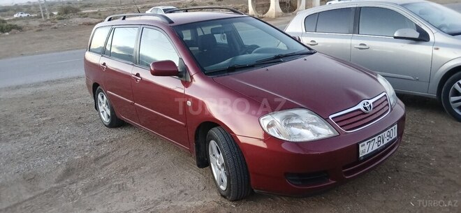Toyota Corolla 2004, 317,342 km - 1.4 l - Bakı