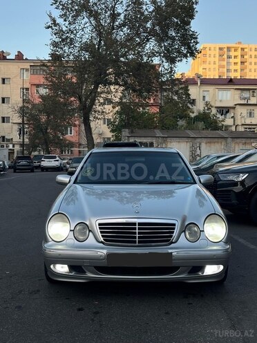 Mercedes E 320 2000, 330,000 km - 3.2 l - Bakı