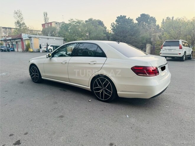 Mercedes E 220 2015, 239,865 km - 2.1 l - Bakı