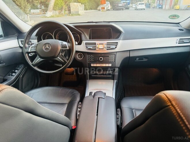 Mercedes E 220 2015, 239,865 km - 2.1 l - Bakı