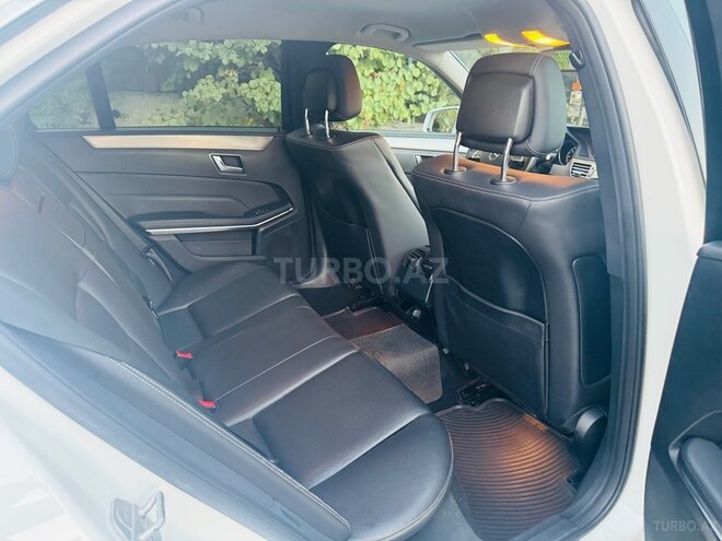 Mercedes E 220 2015, 239,865 km - 2.1 l - Bakı