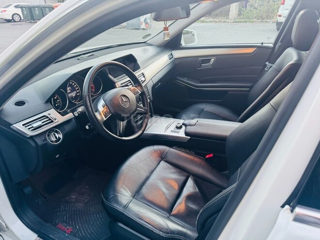 Mercedes E 220 2015, 239,865 km - 2.1 l - Bakı