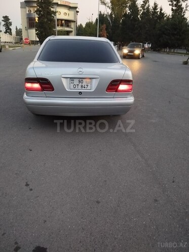 Mercedes E 240 1998, 385,623 km - 2.4 l - Mingəçevir