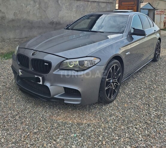 BMW 528 2011, 290,000 km - 2.0 l - Naxçıvan