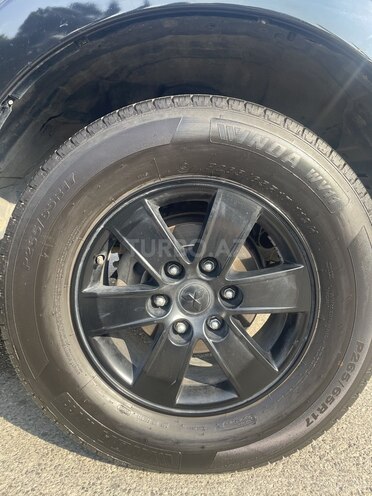 Mitsubishi Pajero 2007, 320,000 km - 3.0 л - Bakı