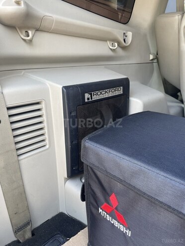 Mitsubishi Pajero 2007, 320,000 km - 3.0 л - Bakı