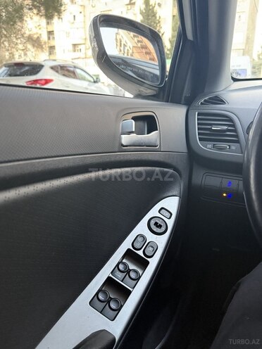 Hyundai Accent 2015, 80,900 km - 1.4 l - Bakı
