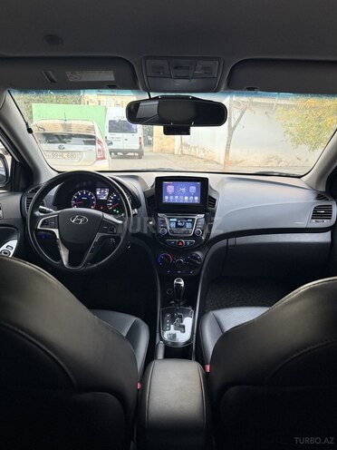 Hyundai Accent 2015, 80,900 km - 1.4 l - Bakı