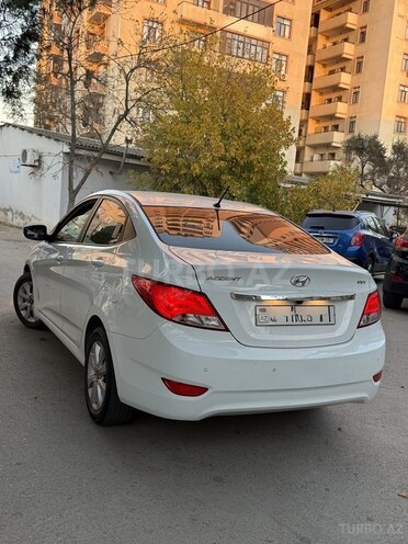 Hyundai Accent 2015, 80,900 km - 1.4 l - Bakı