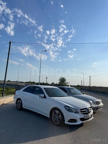 Mercedes E 220 2014, 157,000 km - 2.1 l - Salyan