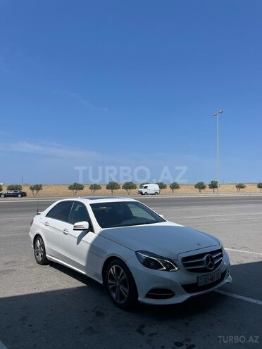 Mercedes E 220 2014, 157,000 km - 2.1 l - Salyan