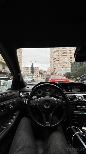 Mercedes E 220 2014, 157,000 km - 2.1 l - Salyan