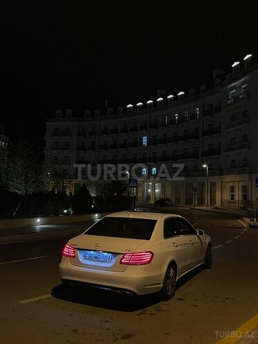 Mercedes E 220 2014, 157,000 km - 2.1 l - Salyan