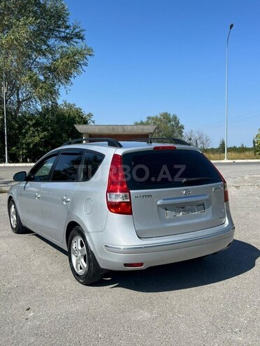 Hyundai i30 2009, 245,700 km - 1.6 l - Şəki